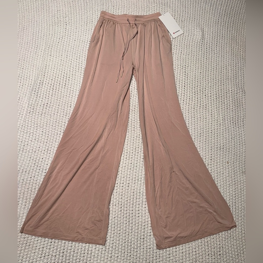 Lululemon Modal High-Rise Wide-Leg Lounge Pant Misty Shell Pink size 4